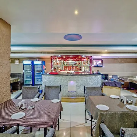 Capital O 43238 The Taj Regency Guntur